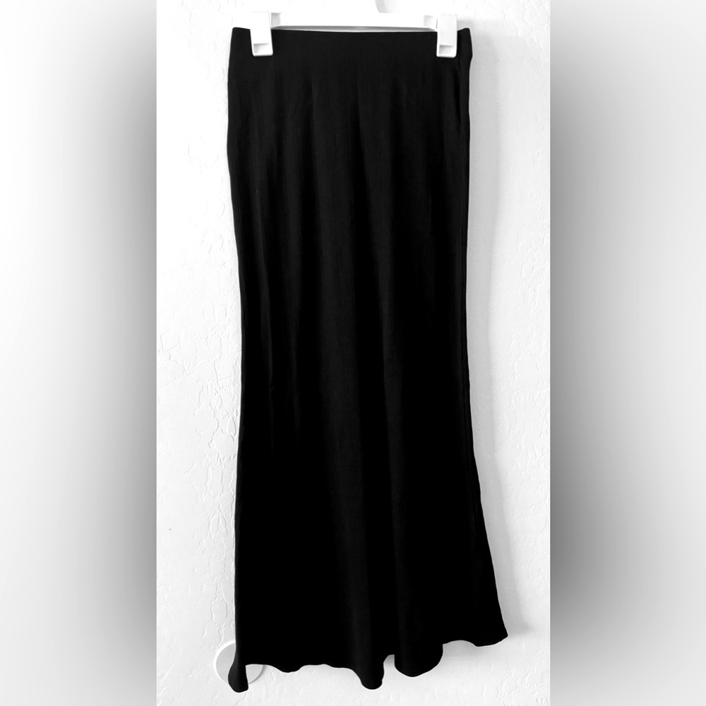 Garage: Rib Knit Tulip Maxi Skirt